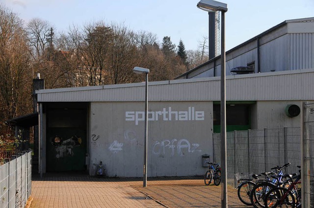 Die Sanierung der Sporthalle ist Thema im Gemeinderat gewesen.  | Foto: Robert Bergmann