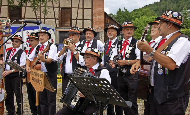 Die Scherenschleifer Brunlingen sind ...t in Sachen Musik und Gaudi unterwegs.  | Foto: Jutta Binner-Schwarz