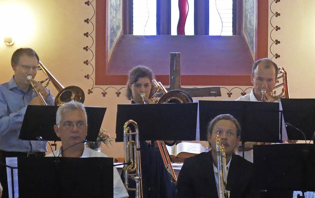 Das Posaunenquartett 4tissimo ergnzt ...hors Sexau in der Evangelischen Kirche  | Foto: Georg Vo