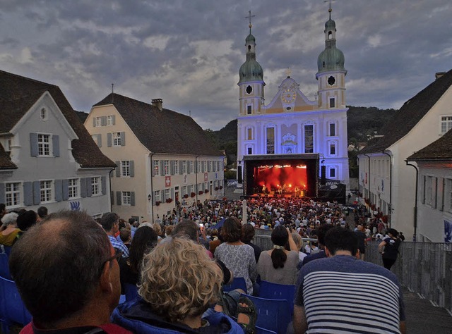 Der Domplatz in Arlesheim ist einer vo...-Air-Spielorten des Stimmenfestivals.   | Foto: Barbara Ruda