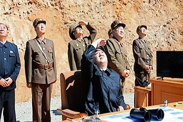 Nordkorea feiert seinen Raketentest, USA reagiert