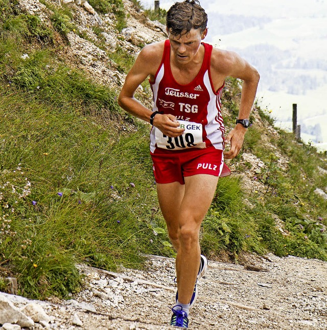 Klettermaxe: Benedikt Hoffmann ist ein Langstreckenspezialist, auch am Berg.   | Foto: stinn
