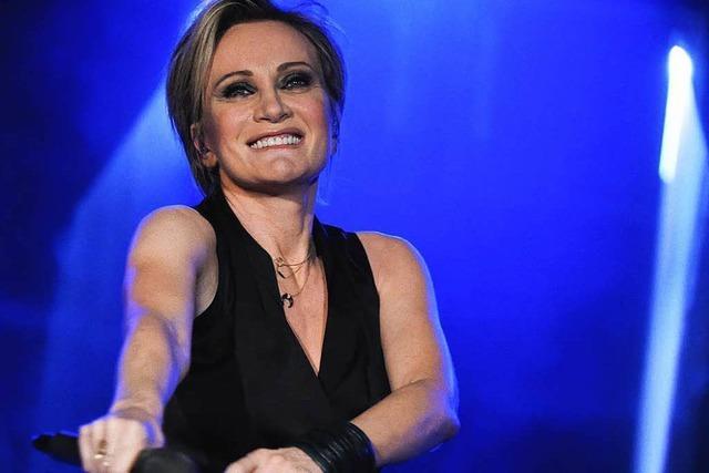 Hrt her, das bin ich: Patricia Kaas rockt in Freiburg