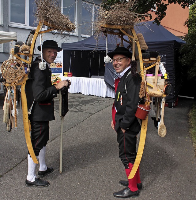 Die beiden Krtzentrger Thomas Wolf (...r Besucher des Brstentages auf sich.   | Foto: Horst Fischer