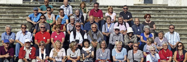 Die Wallfahrtsgruppe auf den Turiner Domstufen   | Foto: PRIVAT