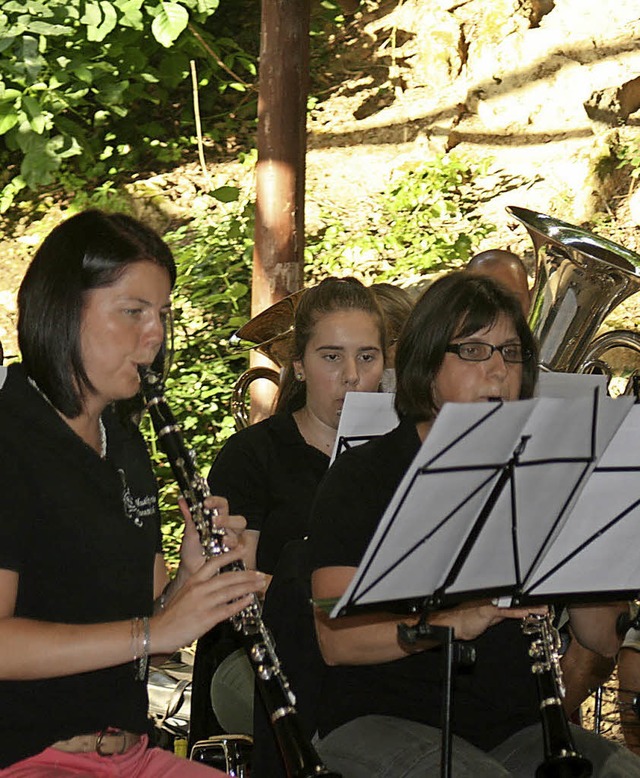 Zur Sondervorstellung vor grner Kulis...reins Tannenkirch ein. Foto: Ines Bode  | Foto: Ines Bode