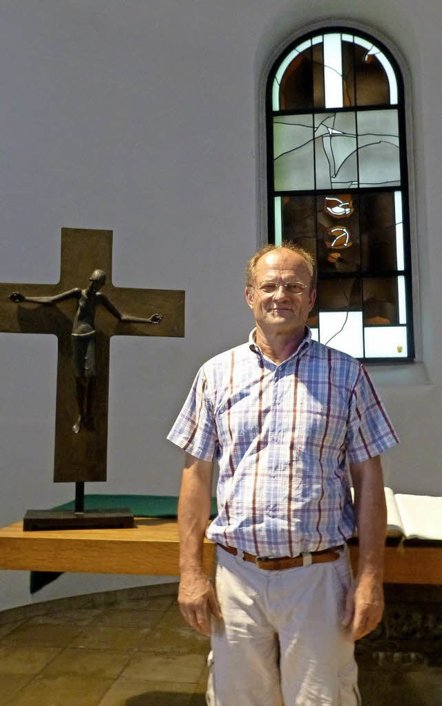 In &#8222;seiner&#8220; Vershnungskirche: Pfarrer Detlev Jobst   | Foto:  Peter Meister