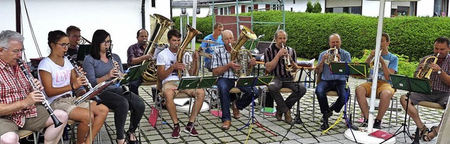 Die znftige &#8222;Fritz-Musik&#8220;...ei Stunden fr znftige Unterhaltung.   | Foto: Monika Hofmeier