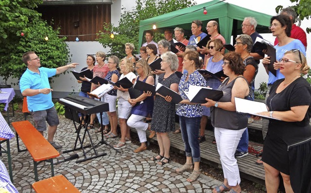 Klassiker der Chormusik bot der Gesangverein Hasel.   | Foto: Gudrun Gehr