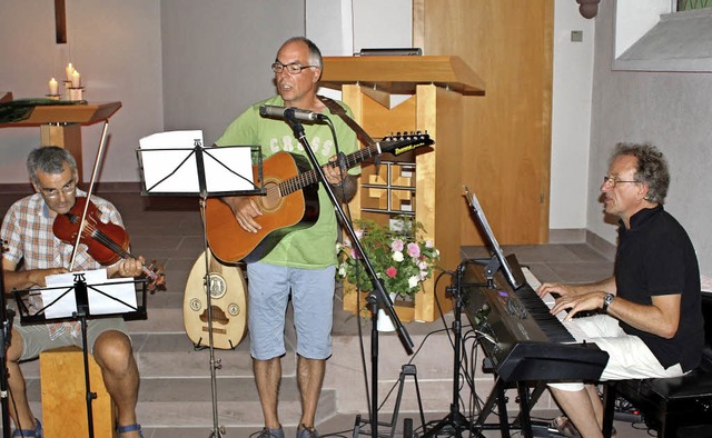 Jean Metz, Ralf Baumgartner und Floria...lische Begleitung des Gottesdienstes.   | Foto: Rolf Reissmann