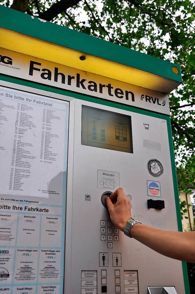 Die Fahrkartenpreise steigen im August.  | Foto: Daniel Gramespacher