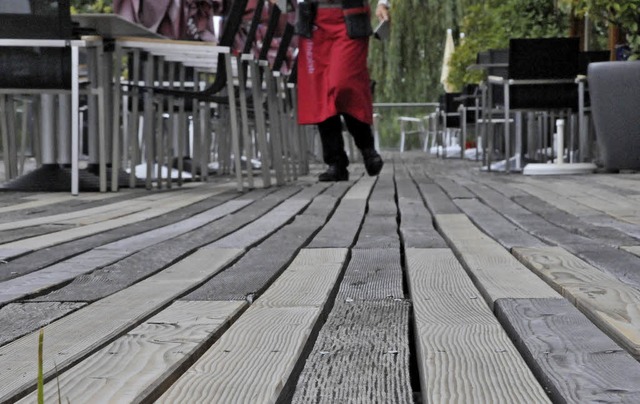 Im kommenden Winter sollen die Planken...Kultur- und Brgerhaus erneuert werden  | Foto: Markus Zimmermann