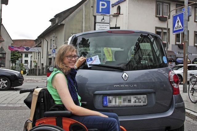 Parkplatz nur fr Behinderte