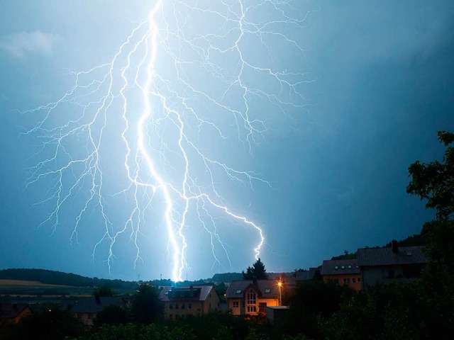 Freiburg erreicht im Blitz-Atlas 2016 ...atz in Baden-Wrttemberg (Archivbild).  | Foto: dpa