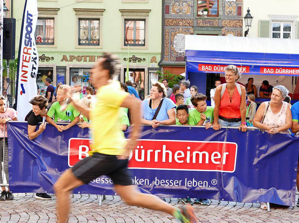 Die Zuschauer erlebten beim diesjhrigen Altstadtlauf hohe Geschwindigkeiten.