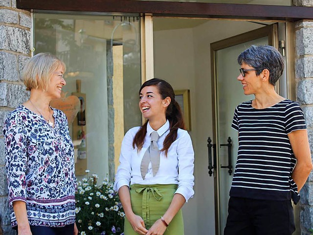 Alle sind zufrieden nach erfolgreicher...lara Cortes Zarabozo und Petra Rombach  | Foto: Erich Krieger