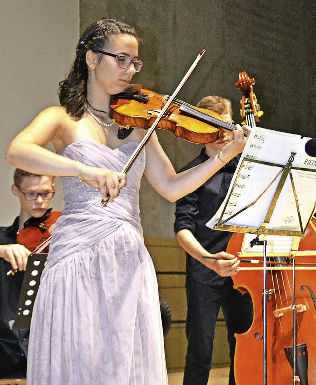 Selina Probst mit  Streichquartett  | Foto: Paul Berger