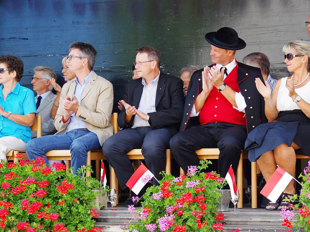 Impressionen vom Jubilumszug in Oberrimsingen<?ZP?>
