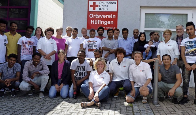 Der Flchtlingshelferkreis in Hfingen...flchtete noch besser kennen lernten.   | Foto: Lendle