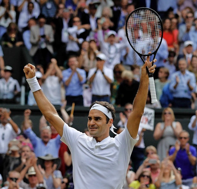 Geschafft: Der Basler Roger Federer fe...inen insgesamt seinen achten Triumph.   | Foto: afp