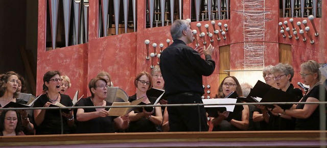 Unter der Leitung von Reinhard Bder z...tenkirche  hohe sngerische Tugenden.   | Foto: Breithaupt