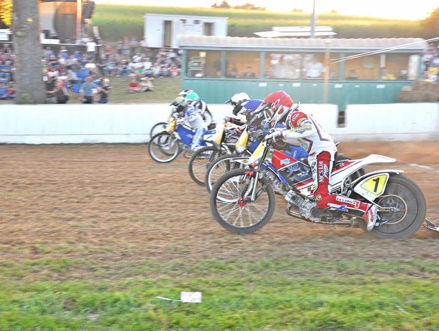 Start der Solo Klasse 2016 - diesmal w...M-auf dem Markgrflerring entschieden.  | Foto: Jutta Schtz