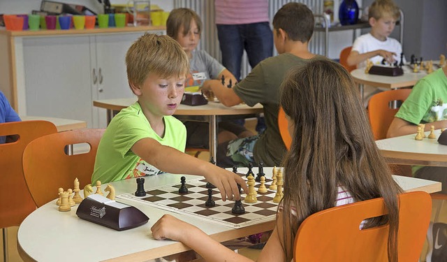 Zum Schachturnier trafen sich die Grundschler der Rosenburgschule.   | Foto: Volker Mnch