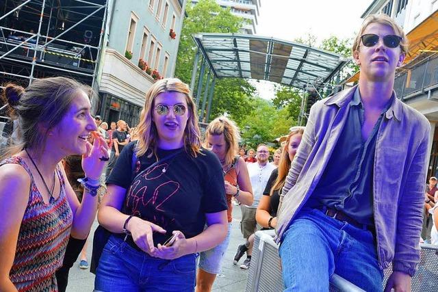 Fotos: Soundcheck von Tom Odell beim Lrracher Stimmenfestival