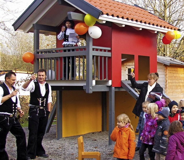 Vor fnf Jahren bekam  der Kindergarte...hild in Hochsal  ein Kletterhuschen.   | Foto: Marchlewski