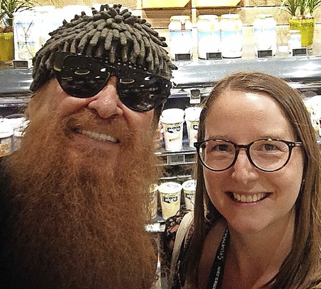Sarah Beha traf Billy Gibbons beim Einkaufen.  | Foto: Billy Gibbons