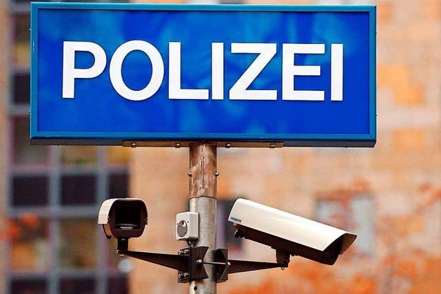 Exhibitionist entblt sich zwei Mal in Rheinfelder Innenstadt