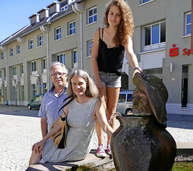 Bernd Hagenunger,  Jeannette Bastian u...e Veranstaltung im Anwesen Leonhardt.   | Foto: Sylvia-Karina Jahn