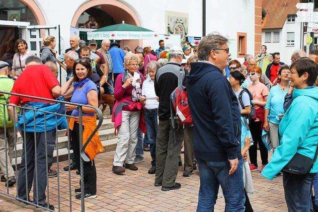 Aus allen Richtungen ging’s zum Fest