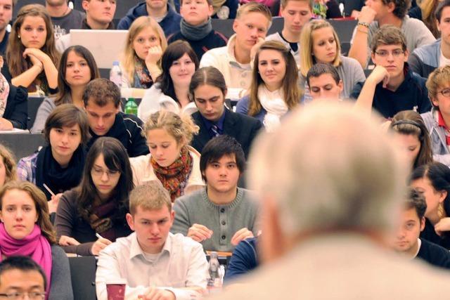 Studierendenvertretung soll politisches Mandat verlieren