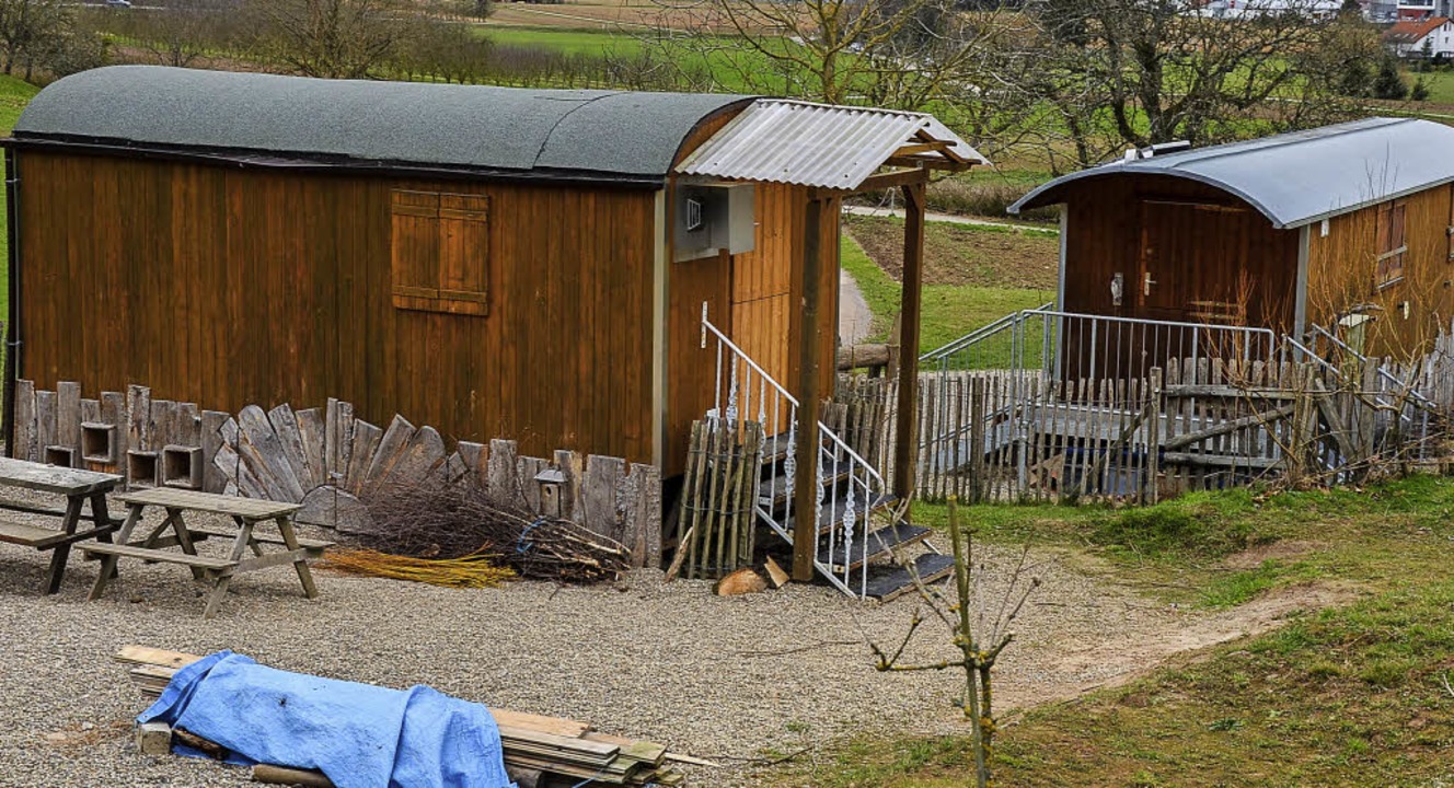 Eine Schutzhtte soll einen der Bauwagen des Waldkindergartens ersetzen..   | Foto: Benedikt Sommer