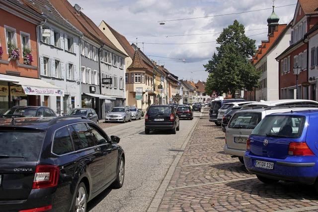 Kenzinger Gemeinderat mehrheitlich für Umgestaltung der Innenstadt ohne Schrägparkplätze