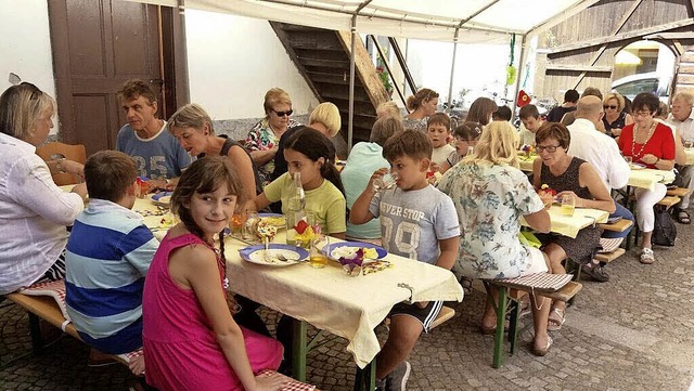 Gute Laune beim Topfgucker-Dankeschnessen im Anwesen Leonhardt  | Foto: Privat
