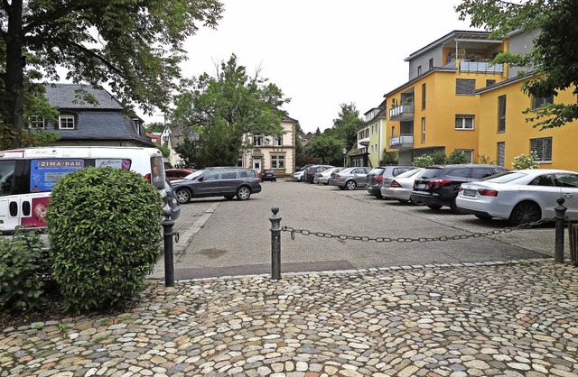 Als Teil des Schliengener Schlossparks...t die Parkpltze neu gestaltet werden.  | Foto: Dorothee Philipp