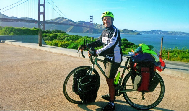 Armando Basile vor der Golden Gate Bridge in San Fransciso   | Foto: Basile