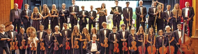 Gut gelaunt prsentierte sich das Some...nty Youth Orchestra in Menzenschwand.   | Foto: Martin Wills