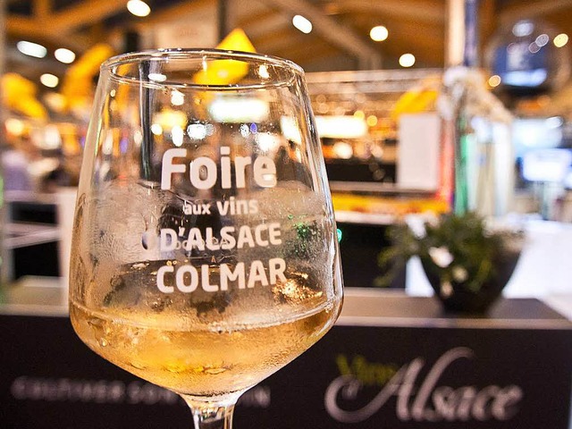 Auf der Foire aux Vins in Colmar lassen sich Weine aus dem Elsass verkosten...  | Foto: Andrea Schiffner