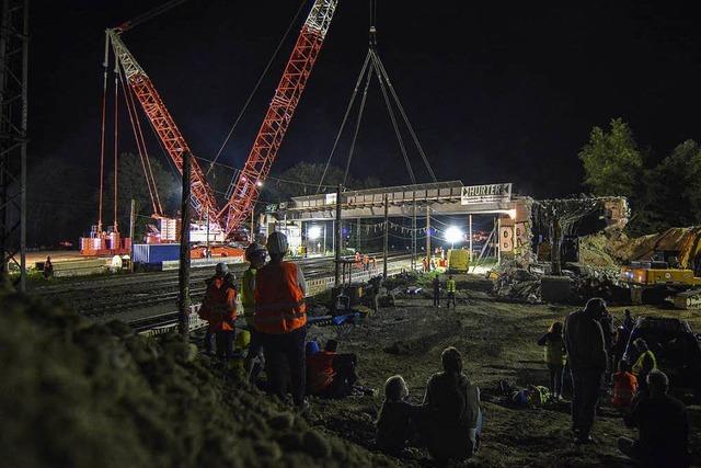 Fotos: Spektakulrer Brckenabriss zwischen Malterdingen und Riegel