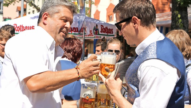 Das ist keine Hochstapelei, vielmehr d...rstige Kehlen gleichzeitig zu lschen.  | Foto: Martha Weishaar