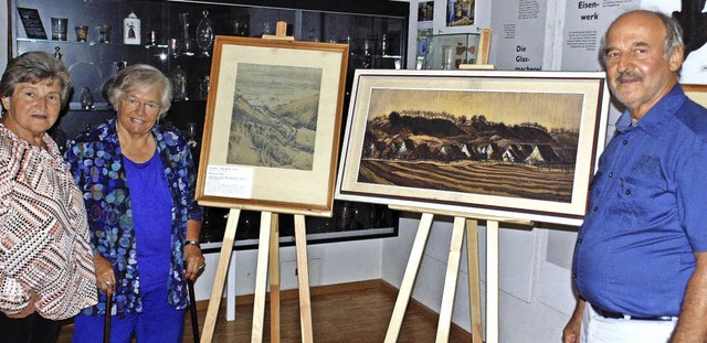 Die Kuratoren Armin Kronberger und Mar...ndorfs (rechtes Bild)  geschenkt hat.   | Foto: Michael Gottstein