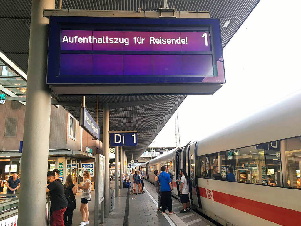 Aufenthaltszug der Bahn in Freiburg