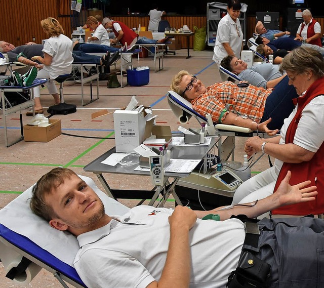 Zeitweise war es richtig voll in der Hochrheinhalle.   | Foto: Heinz Vollmar