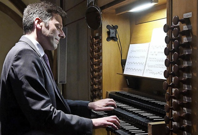 Christoph Bogon an der Orgel   | Foto: Wolfgang Knstle