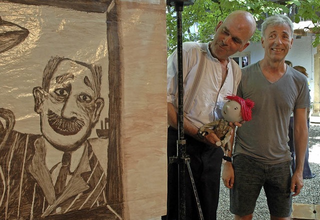 Schauspieler Christoph Mller (links) ... &#8222;Hat Opa einen Anzug an?&#8220;  | Foto: Regine Ounas-Krusel