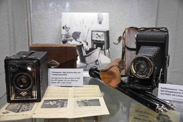 Die Fotoapparate gehren zu den neuere... der Dauerausstellung des Stadtmuseum.  | Foto: Horatio Gollin