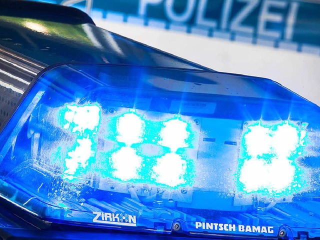 Die Polizei fand bislang Beschdigungen und Schmierereien vor.  | Foto: dpa